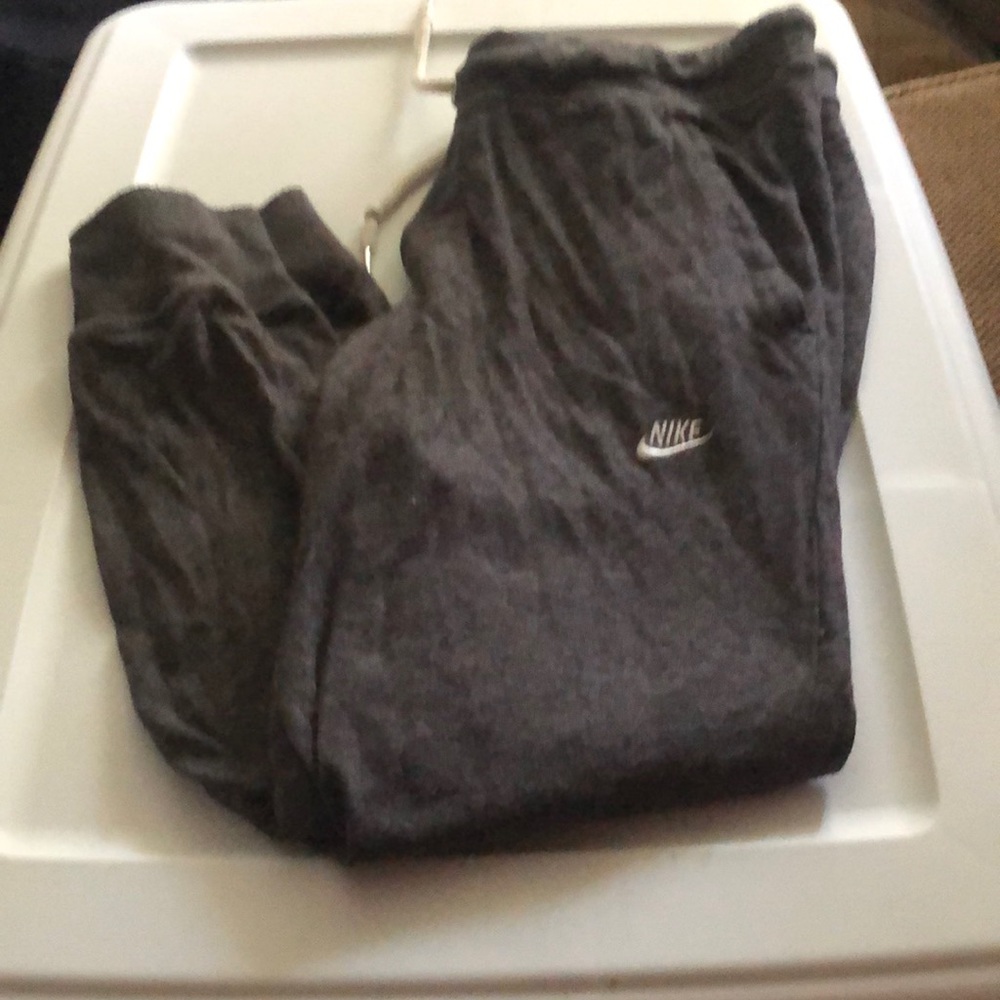Nike joggers Capri